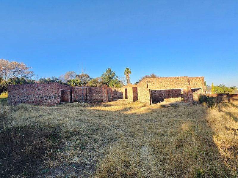 House For Sale In Midrand - Photo 6