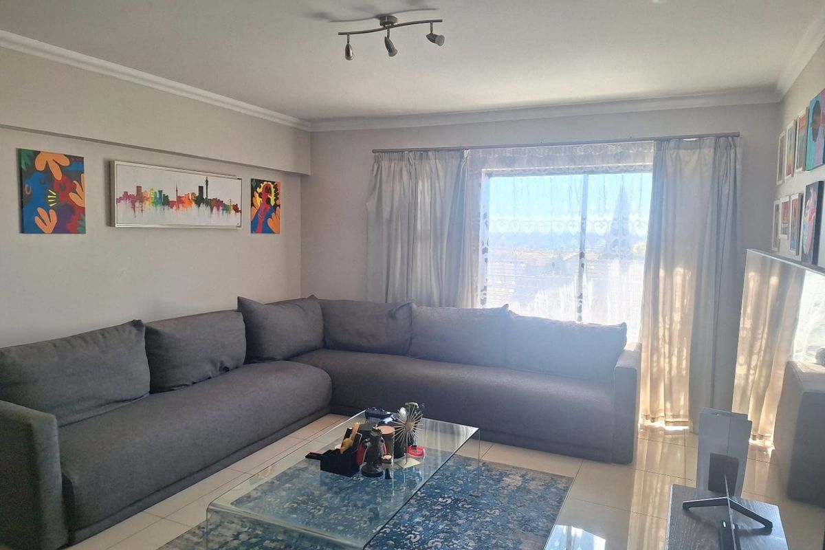 Apartment For Sale In Midrand - Photo 4