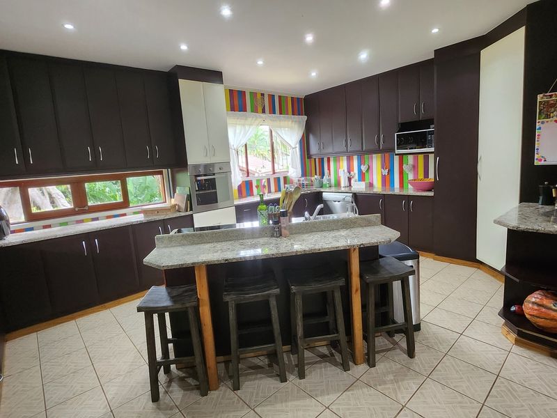 Townhouse For Sale In Southbroom - Photo 8