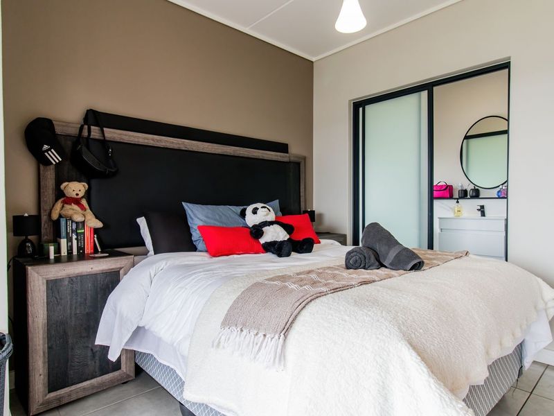 Apartment For Sale In Midrand - Photo 6