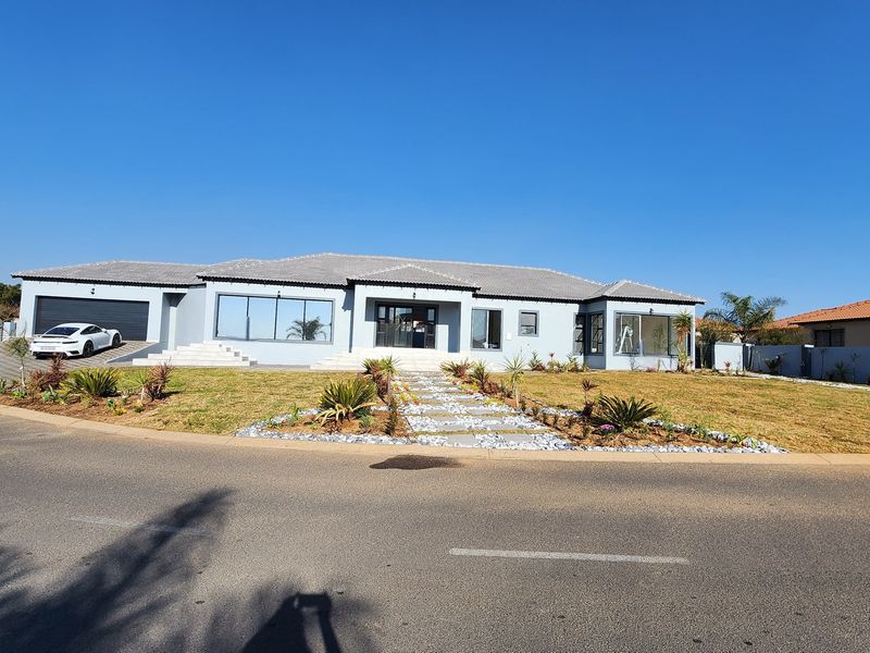 House For Sale In Centurion - Photo 4