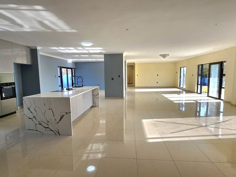 House For Sale In Centurion - Photo 3