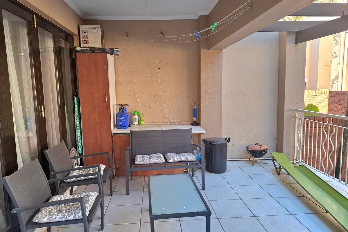 Apartment For Sale In Sandton - Photo 5