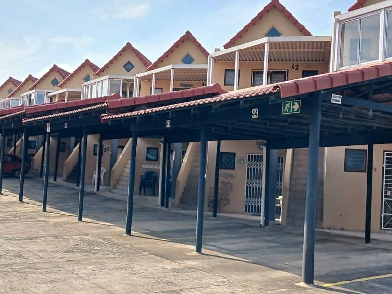 Apartment For Sale In Margate - Photo 2