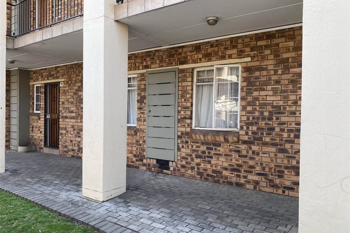 Apartment For Sale In Boksburg - Photo 4