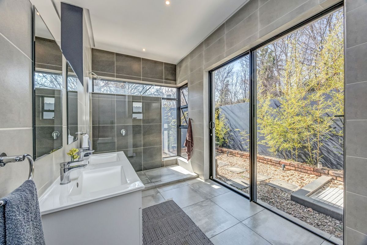 House For Sale In Randburg - Photo 5