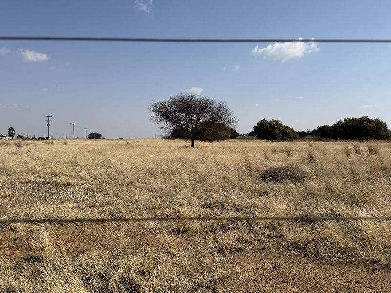 Vacant Land Pending Sale In Bloemfontein - Photo 1