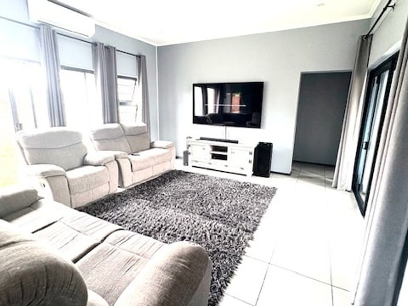 House For Sale In Midrand - Photo 5