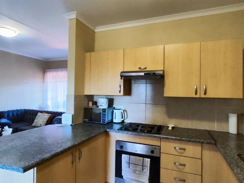 Apartment For Sale In Boksburg - Photo 4