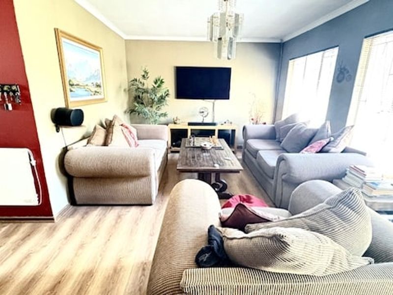 House For Sale In Midrand - Photo 5