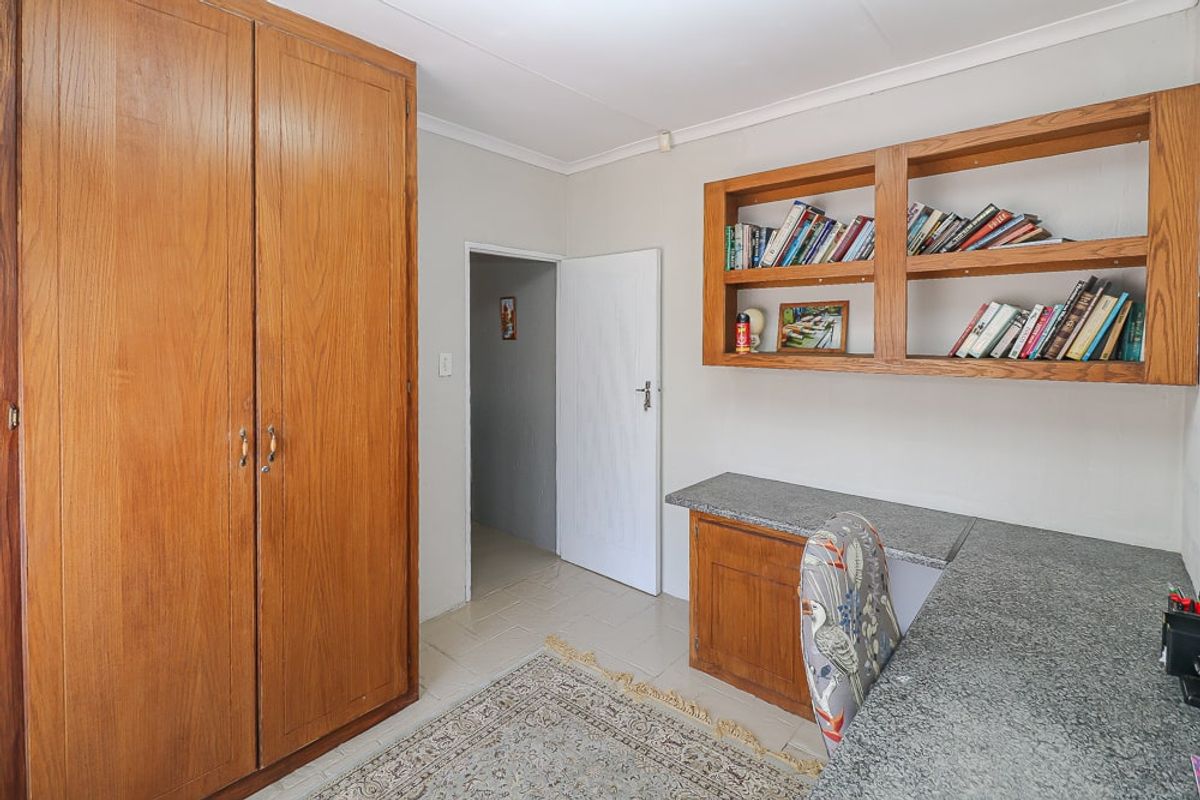 House For Sale In Springs - Photo 4