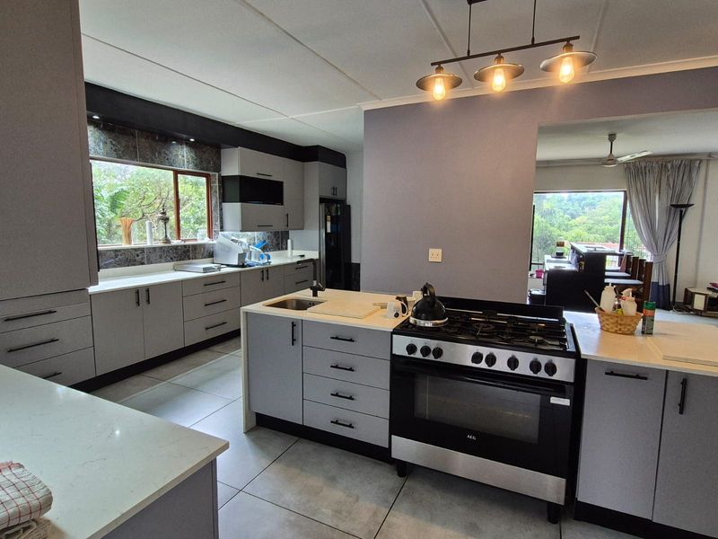 House For Sale In Southbroom - Photo 9