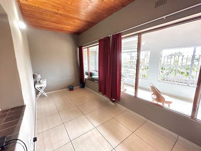 House For Sale In Margate - Photo 7