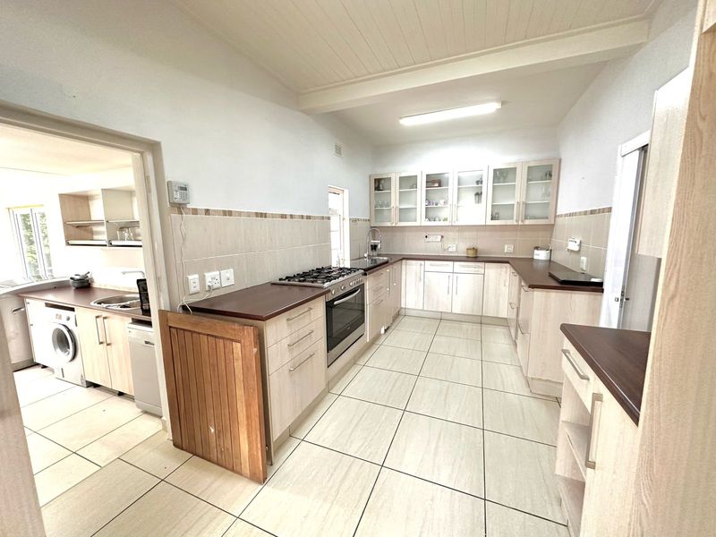 House For Sale In Margate - Photo 4