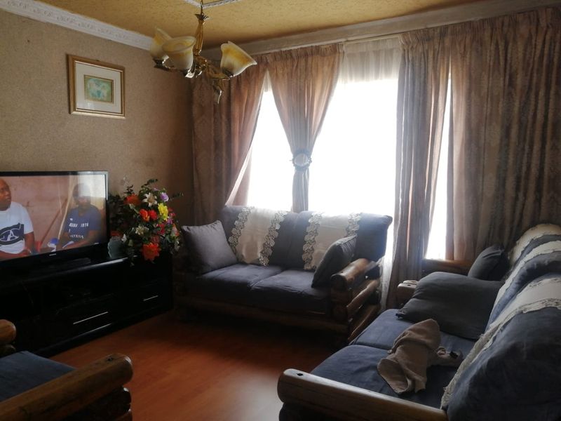 House For Sale In Walkerville - Photo 6