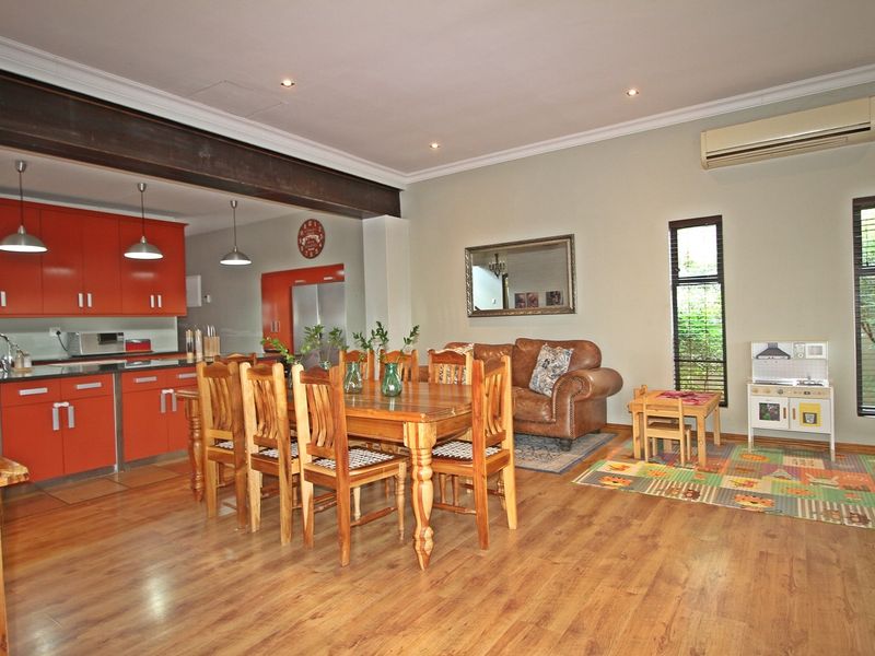 House For Sale In Bloemfontein - Photo 5