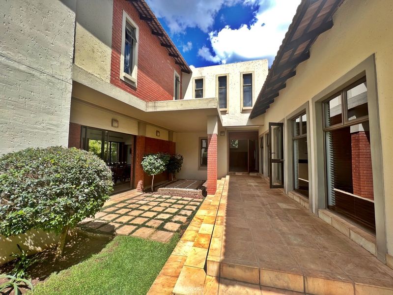 House For Sale In Bloemfontein - Photo 8