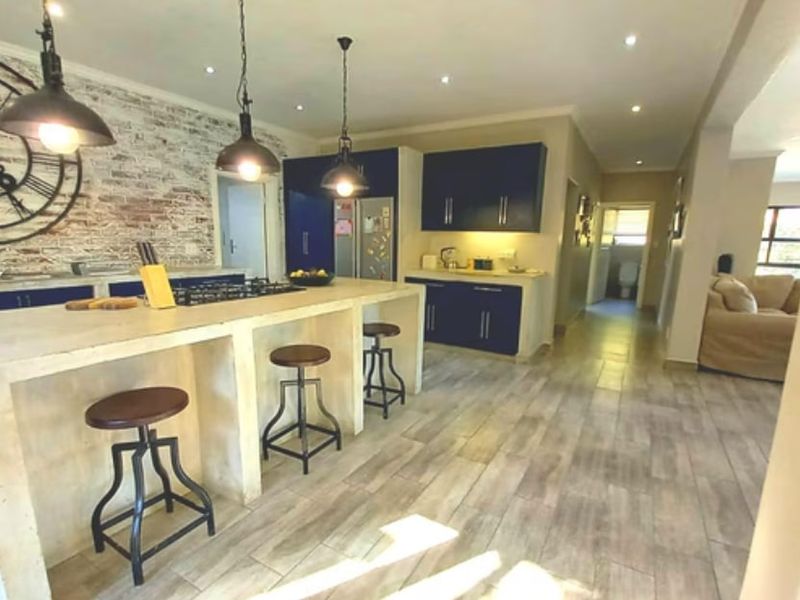 House For Sale In Margate - Photo 2