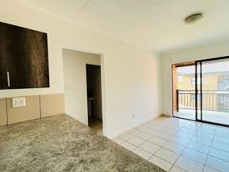 Apartment For Sale In Boksburg - Photo 8