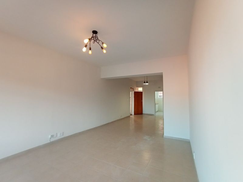 Apartment For Sale In Johannesburg - Photo 5