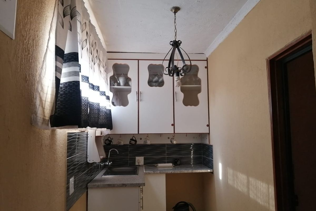 House For Sale In Johannesburg - Photo 5