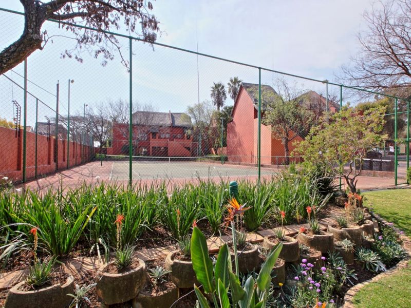 Apartment For Sale In Sandton - Photo 10