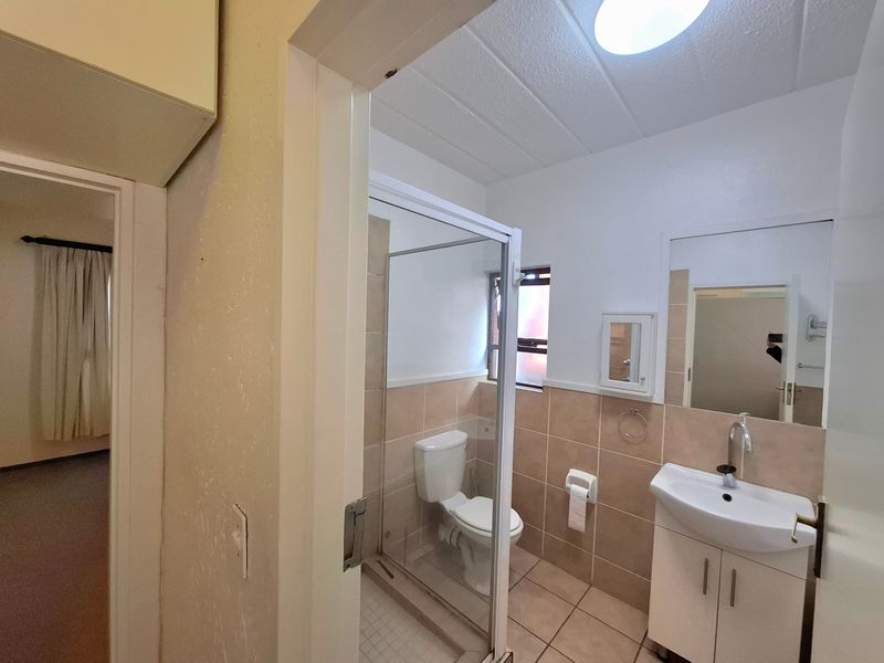 Apartment For Sale In Sandton - Photo 8