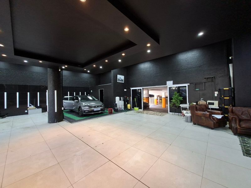 Commercial Rental Monthly In Umhlanga - Photo 2