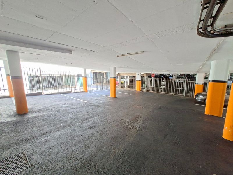 Commercial Rental Monthly In Umhlanga - Photo 7