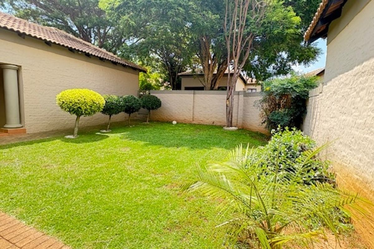 Cluster For Sale In Midrand - Photo 2