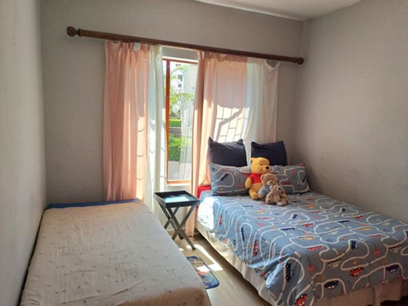 Apartment Rental Monthly In Sandton - Photo 10