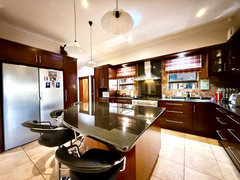 House For Sale In Bloemfontein - Photo 5
