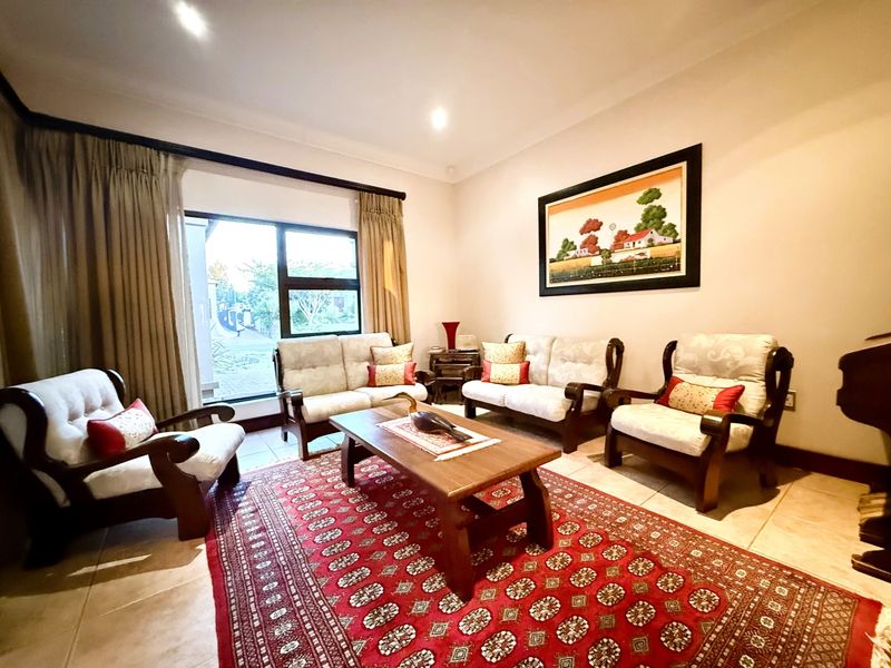 House For Sale In Bloemfontein - Photo 4
