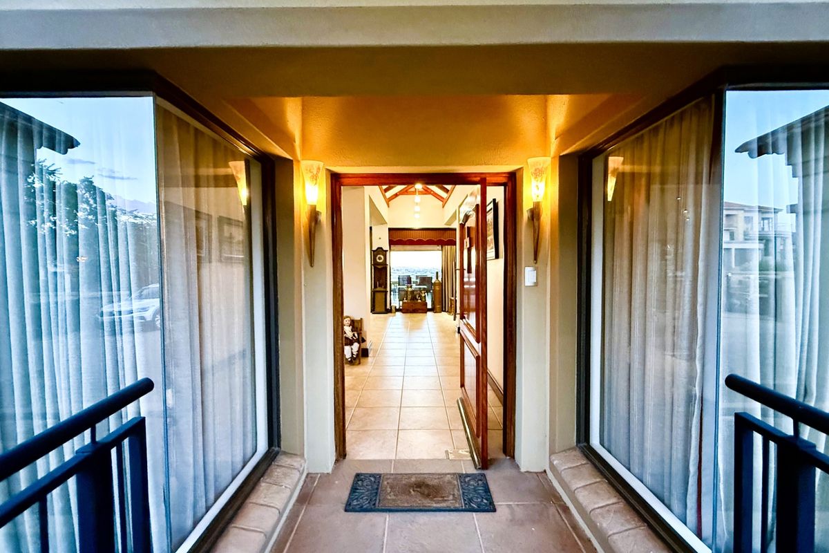 House For Sale In Bloemfontein - Photo 2