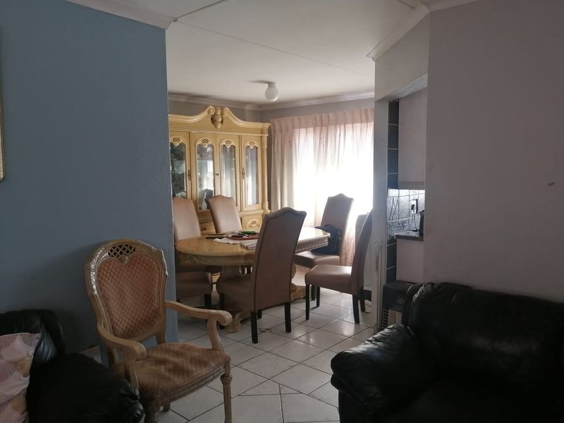 Cluster For Sale In Johannesburg - Photo 10