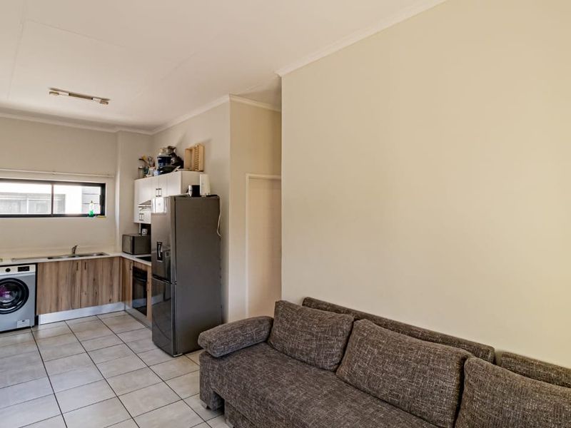 Apartment For Sale In Boksburg - Photo 7