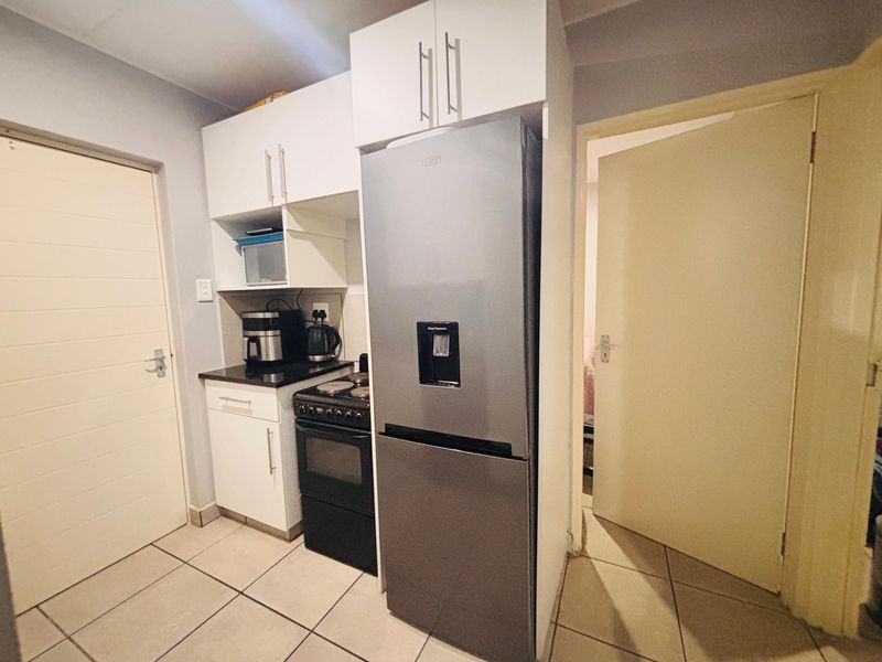 Apartment For Sale In Midrand - Photo 7