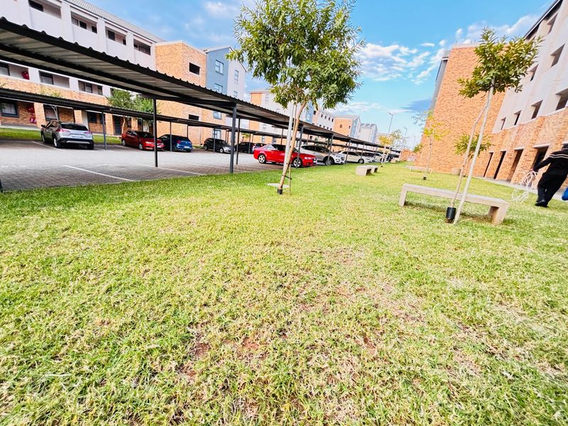 Apartment For Sale In Midrand - Photo 5