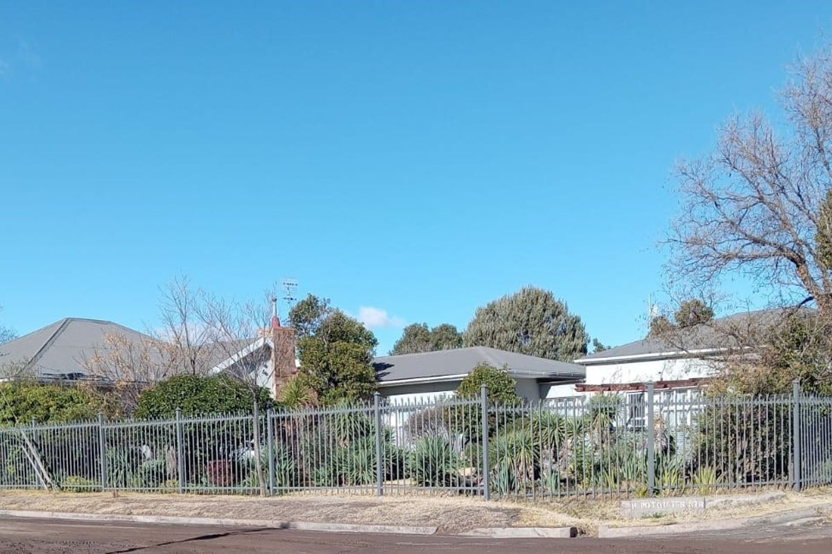 House For Sale In Steynsburg - Photo 3