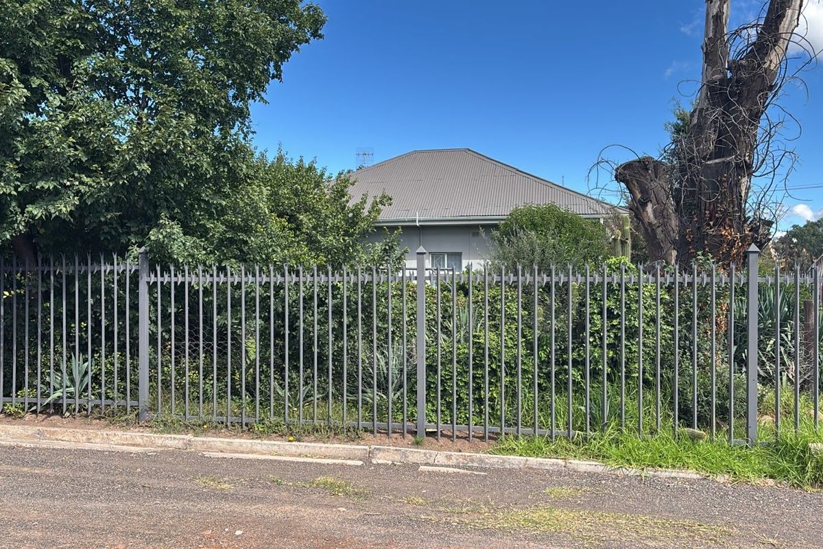 House For Sale In Steynsburg - Photo 4