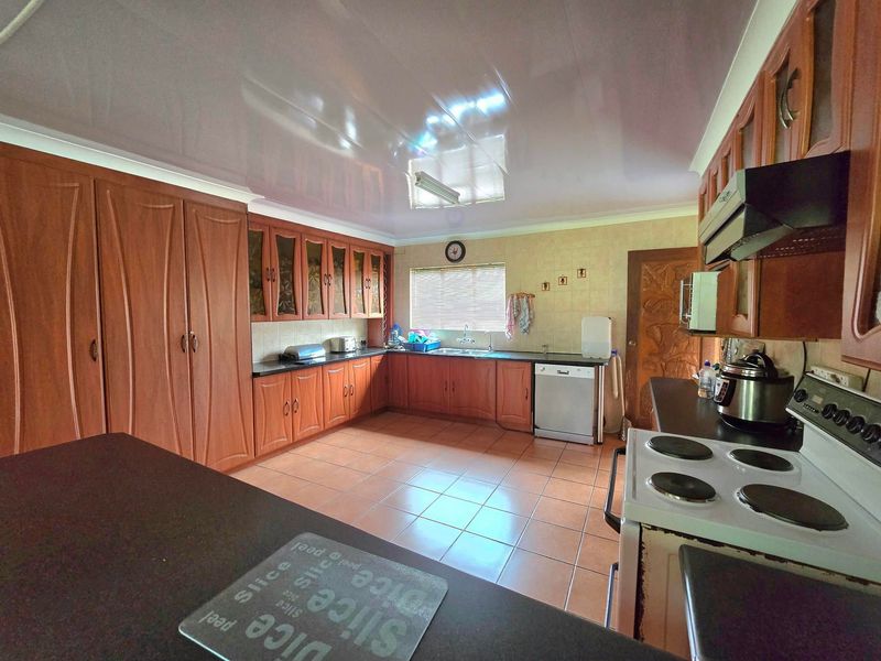 House For Sale In Middelburg - Photo 10