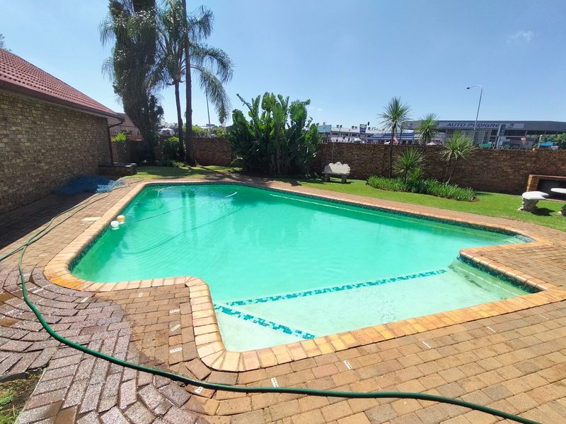 Townhouse For Sale In Centurion - Photo 8