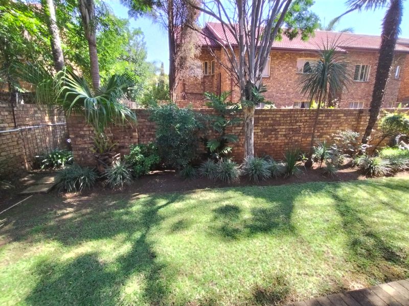 Townhouse For Sale In Centurion - Photo 4