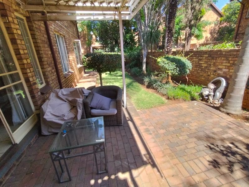 Townhouse For Sale In Centurion - Photo 3