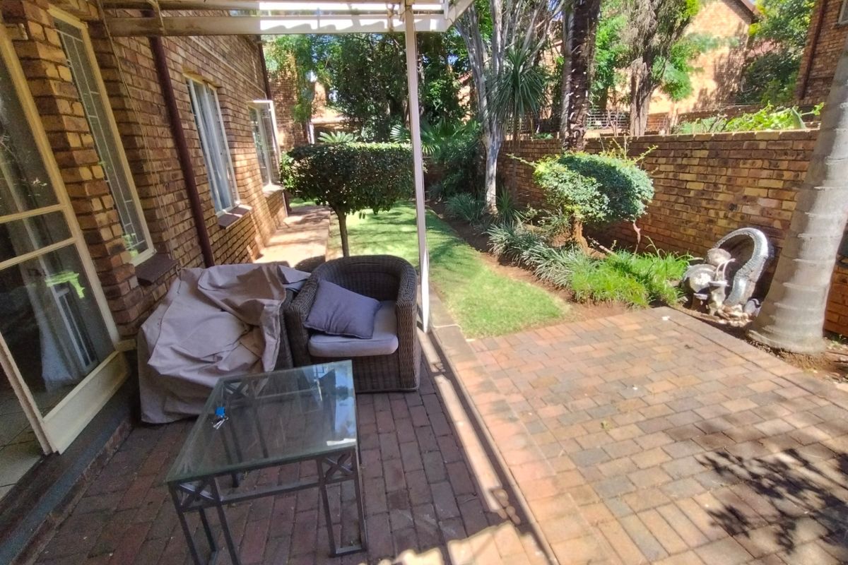 Townhouse For Sale In Centurion - Photo 3