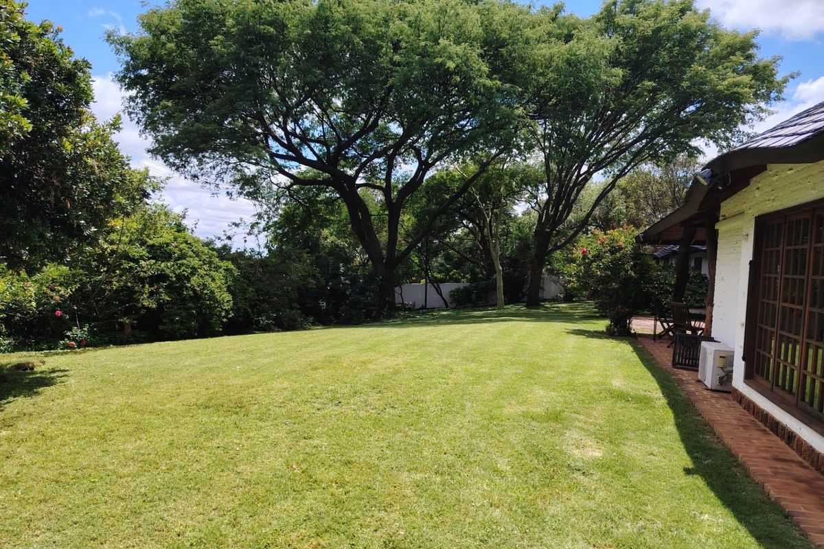 House For Sale In Pretoria - Photo 2