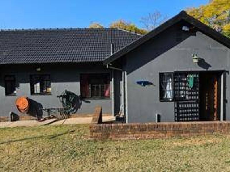 House For Sale In Cullinan - Photo 2