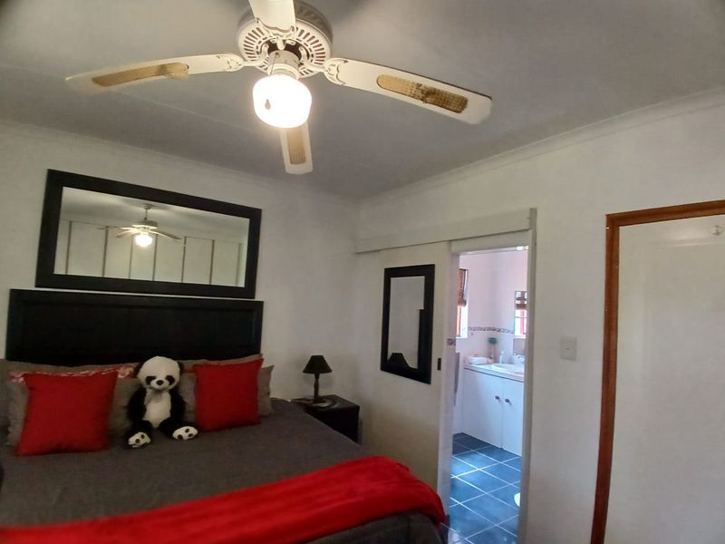 Townhouse For Sale In Port Shepstone - Photo 7