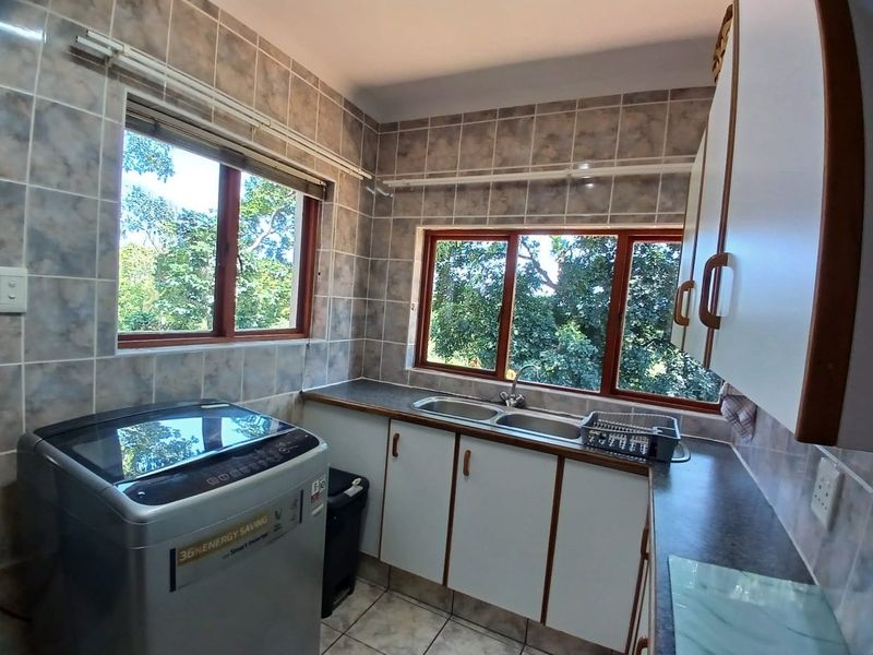 Townhouse For Sale In Port Shepstone - Photo 5