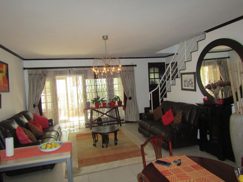 Cluster For Sale In Midrand - Photo 9